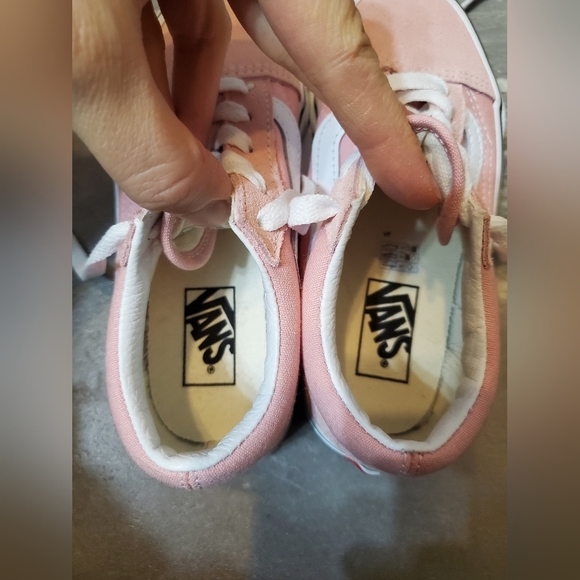 NWOT Sneakers. White & light pink. White laces. Kid size 12 US. - Picture 7 of 8